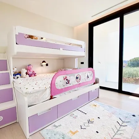 Lux Costabravasi Сasa de vacaciones *